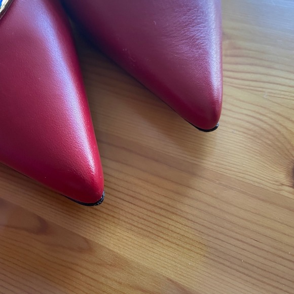 NWOT Maeve Anthropologie Gold Heart Red Leather Mule Kitten Heels Pointed Toe 38 - Picture 6 of 11